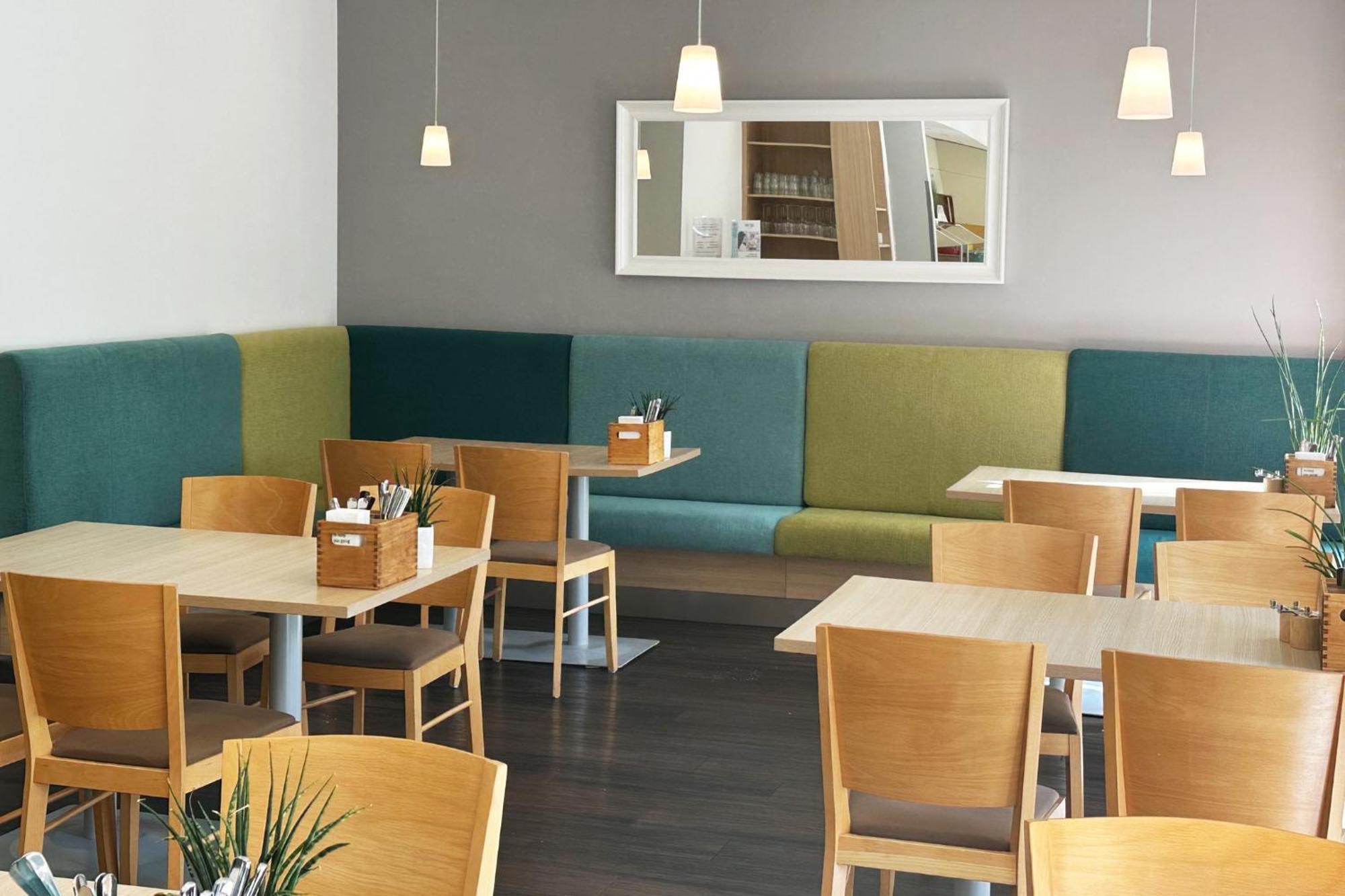 Hotel Garner By Ihg 4*